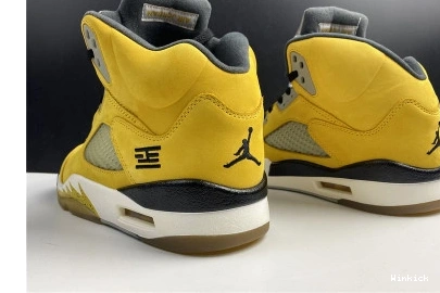 T23 JORDAN TOKYO 454783-701 5 AIR RETRO 1022